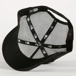 Meilleur prix 😀 Casquette Trucker Clean New York Yankees 11579474 Noir de New Era 🛒 -New Era Soldes 2022 new era 138981 11579474 noosfw18 20180903T145128 03