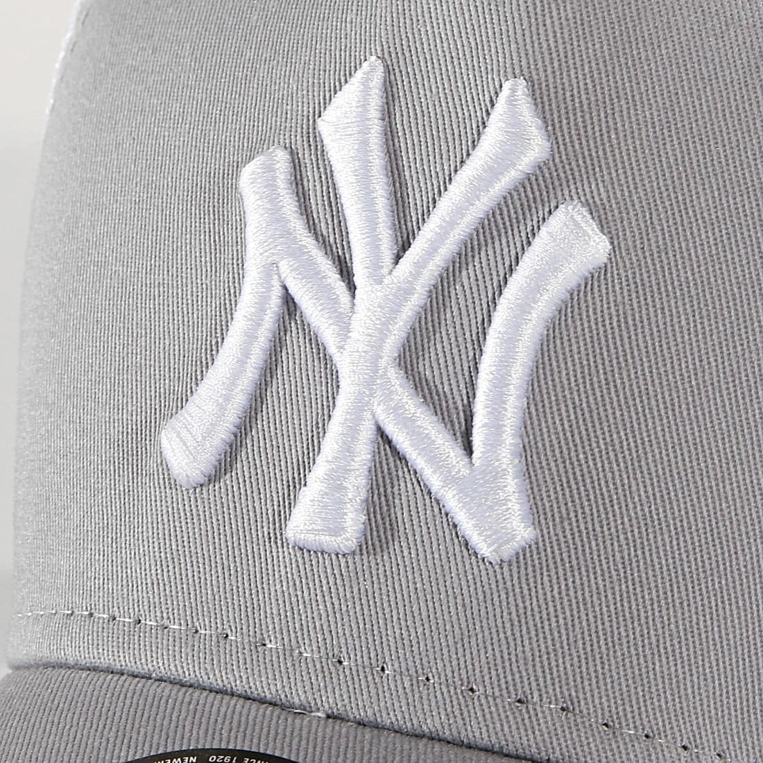 Les meilleures critiques de 😉 Casquette Trucker Clean New York Yankees 11588490 Gris Blanc de New Era 🔥 2 Les meilleures critiques de 😉 Casquette Trucker Clean New York Yankees 11588490 Gris Blanc de New Era 🔥 – Image 2