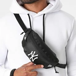 Budget 🔥 Sac Banane Mini Waist Bag 60137393 New York Yankees Noir de New Era 🤩 -New Era Soldes 2022 new era 268111 60137393 20210602T163544 03