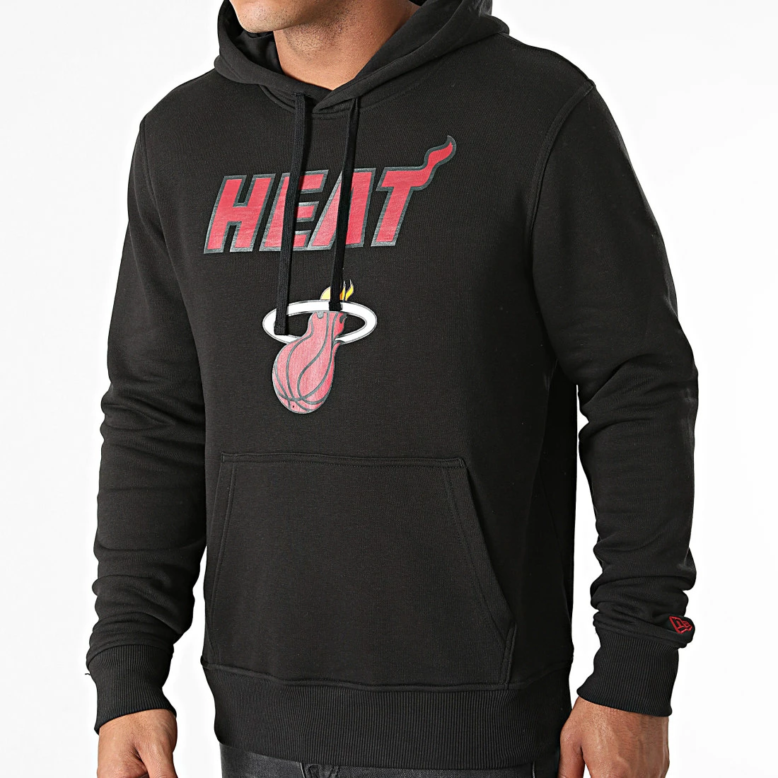 Nouveau 🔥 Sweat Capuche Miami Heat Team Logo 11530757 Noir de New Era 👍 1 Nouveau 🔥 Sweat Capuche Miami Heat Team Logo 11530757 Noir de New Era 👍