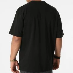 Tout neuf 💯 Tee 👕 Shirt New York Yankees 12195450 Noir de New Era 😀 -New Era Soldes 2022 new era 275624 12195450 20210803T135919 04