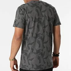 Budget 🛒 Tee 👕 Shirt Chicago Bulls 12827268 Gris Anthracite de New Era 🎁 -New Era Soldes 2022 new era 275687 12827268 20210803T142954 04