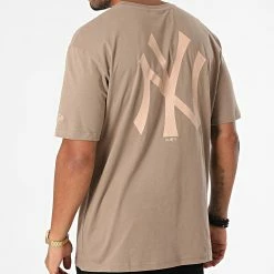 De gros 👍 Tee 👕 Shirt New York Yankees 12890946 Marron Clair de New Era ⌛ -New Era Soldes 2022 new era 280391 12890946 20210825T113258 04