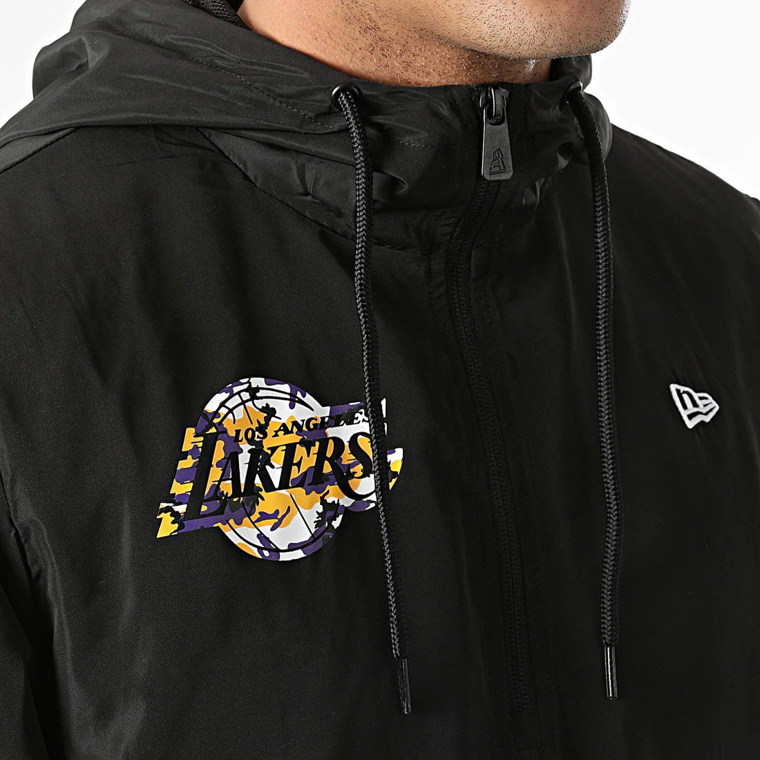 Meilleure affaire ❤️ Coupe-Vent Col Zippé Seasonal Infill Print Los Angeles Lakers 12869799 Noir de New Era 😀 2 Meilleure affaire ❤️ Coupe-Vent Col Zippé Seasonal Infill Print Los Angeles Lakers 12869799 Noir de New Era 😀 – Image 2