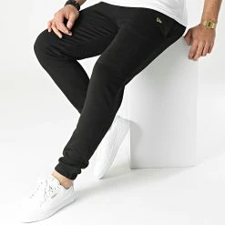 Les meilleures critiques de 🛒 Pantalon Jogging MLB Infill Team Logo New York Yankees 12869868 Noir de New Era 🔔 6 Les meilleures critiques de 🛒 Pantalon Jogging MLB Infill Team Logo New York Yankees 12869868 Noir de New Era 🔔 -New Era Soldes 2022 new era 293580 12869868 20211201T161327 03