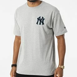 Sortie ✔️ Tee 👕 Shirt Heritage Patch Oversized New York Yankees 12893153 Gris Chiné de New Era ❤️