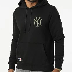 Top 10 🤩 Sweat Capuche Left Chest Team Logo New York Yankees 12893144 Noir de New Era ⭐