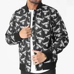 Top 10 🔔 Veste Bomber NBA Chicago Bulls AOP 12893178 Noir Blanc de New Era 😉