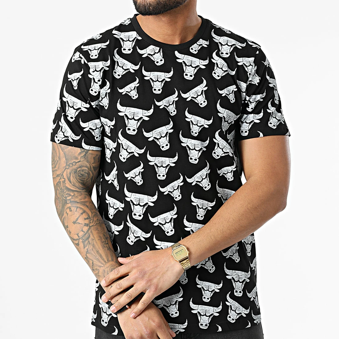 De gros 👍 Tee 👕 Shirt Distressed Logo Chicago Bulls 12893176 Noir de New Era 🔔 3 De gros 👍 Tee 👕 Shirt Distressed Logo Chicago Bulls 12893176 Noir de New Era 🔔 – Image 3