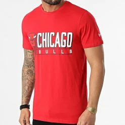 Le moins cher 🌟 Tee 👚 Shirt Triangle Logo Chicago Bulls 12893076 Rouge de New Era 🎁