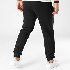 De gros 🌟 Pantalon Jogging MLB Infill Team Logo New York Yankees 12893148 de New Era 🎁 -New Era Soldes 2022 new era 306566 12893148 20220304T144740 04