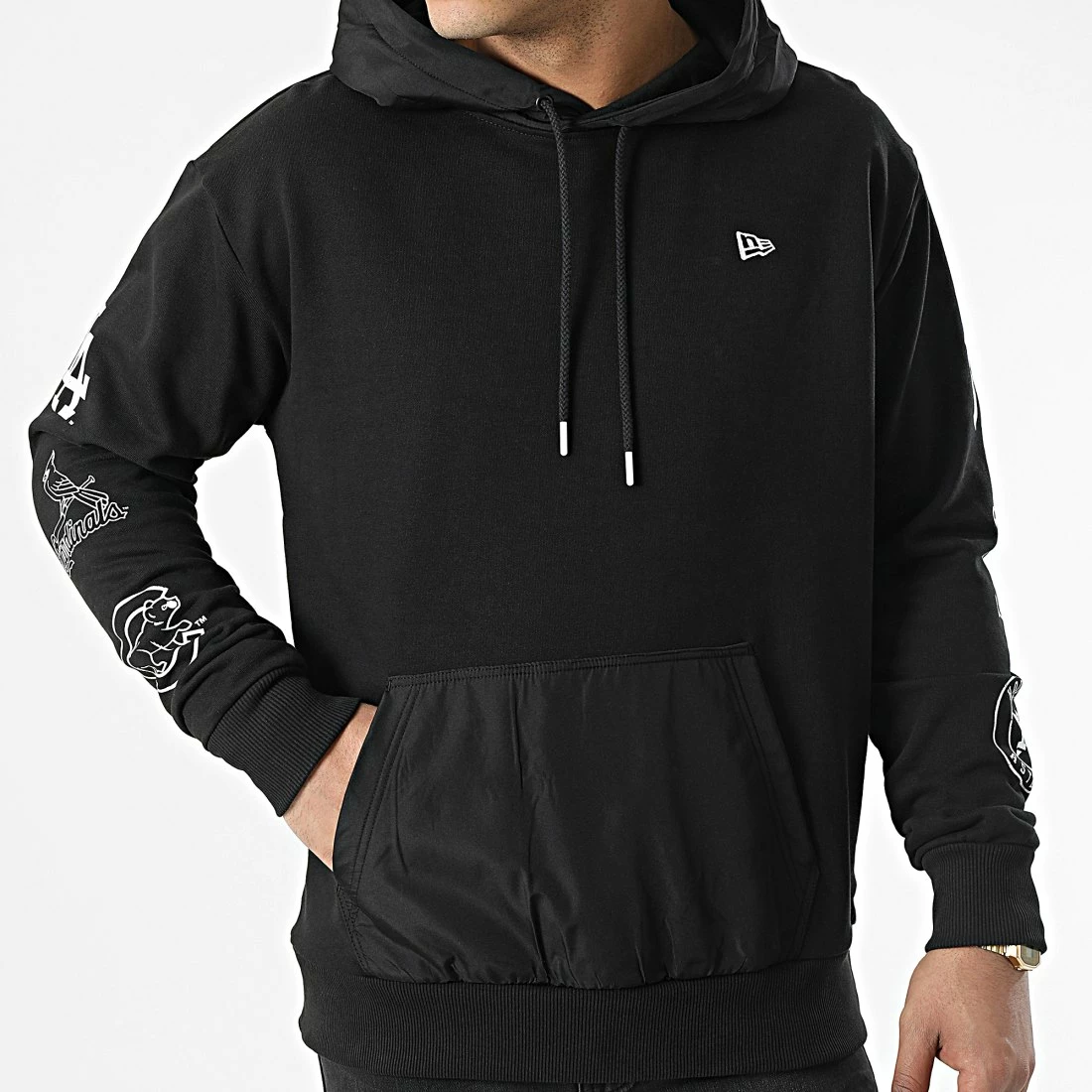 Le moins cher 💯 Sweat Capuche Distressed MLB 12893165 Noir de New Era ✔️ 3 Le moins cher 💯 Sweat Capuche Distressed MLB 12893165 Noir de New Era ✔️ – Image 3