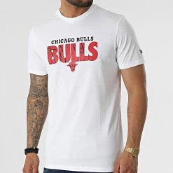 Grosses soldes ✔️ Tee 👕 Shirt Chicago Bulls 13083890 Blanc de New Era ✨