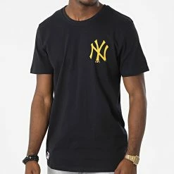 Top 10 🎉 Tee 👚 Shirt New York Yankees 13083956 Bleu Marine de New Era ✨ -New Era Soldes 2022 new era 318270 13083956 20220510T150644 03