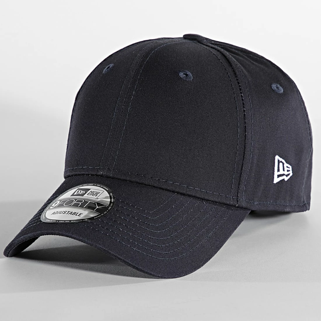 Remise đ Casquette 9Forty Basic Bleu Marine de New Era â 1 Remise đ Casquette 9Forty Basic Bleu Marine de New Era â