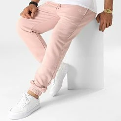 Remise 🛒 Pantalon Jogging League Essential New York Yankees Rose de New Era ✨ -New Era Soldes 2022 new era 324080 13113877 20220621T121323 03