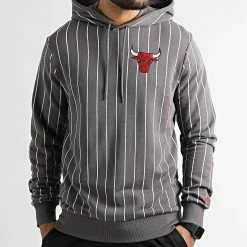 Bon marché 👍 Sweat Capuche Pinstripe PO Chicago Bulls 13324533 Gris Anthracite de New Era 🥰 8 Bon marché 👍 Sweat Capuche Pinstripe PO Chicago Bulls 13324533 Gris Anthracite de New Era 🥰 -New Era Soldes 2022 new era 324931 13324533 20220628T115933 03