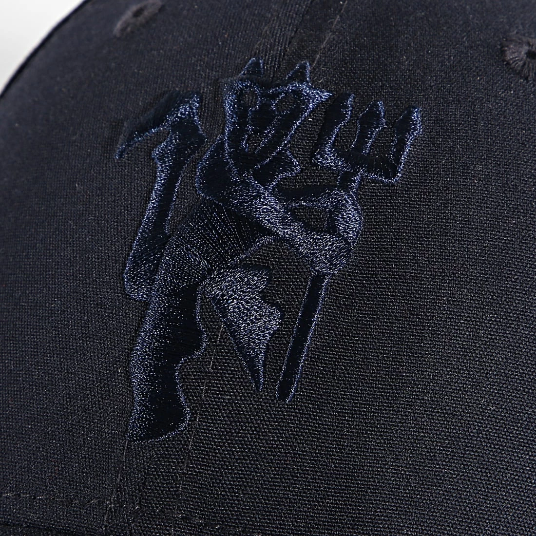 Nouveau 😍 Casquette 9Forty Repreve Manchester United Bleu Marine de New Era 🤩 2 Nouveau 😍 Casquette 9Forty Repreve Manchester United Bleu Marine de New Era 🤩 – Image 2