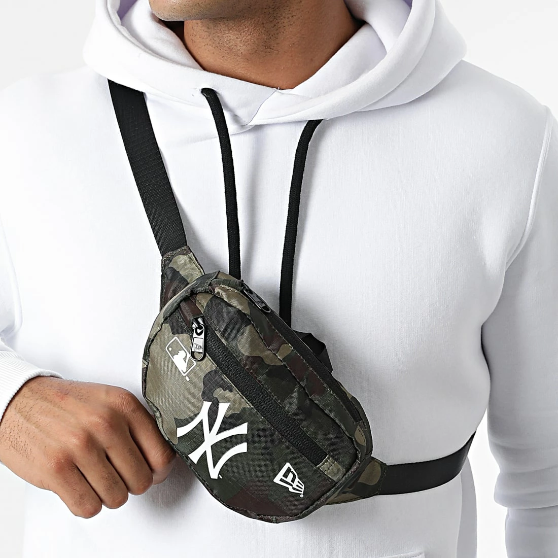 Acheter 🤩 Sac Banane Micro New York Yankees Camo Vert Kaki de New Era 🎁 3 Acheter 🤩 Sac Banane Micro New York Yankees Camo Vert Kaki de New Era 🎁 – Image 3
