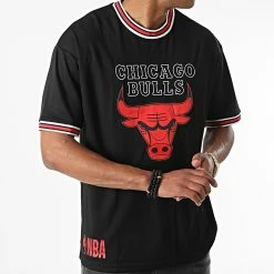 Meilleure vente 😉 Tee 👕 Shirt Chicago Bulls 60284632 Noir de New Era ❤️ -New Era Soldes 2022 new era 331691 60284632 20220811T151611 03