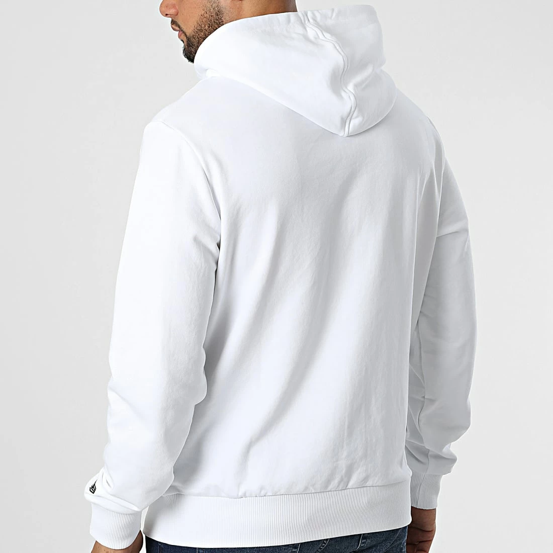 Offres ✨ Sweat Capuche Chicago Bulls 60284691 Blanc de New Era ⌛ 4 Offres ✨ Sweat Capuche Chicago Bulls 60284691 Blanc de New Era ⌛ – Image 4