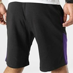 Meilleure vente 🎁 Short Jogging Los Angeles Lakers 60284721 Noir Violet de New Era 👍 -New Era Soldes 2022 new era 332505 60284721 20220822T162552 04