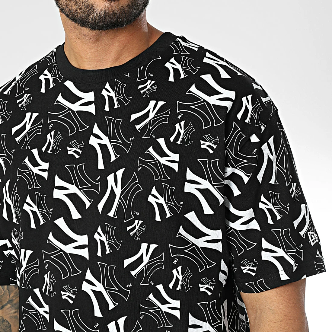 Les meilleures critiques de ❤️ Tee 👚 Shirt Oversize Large New York Yankees 60284619 Noir de New Era 🧨 2 Les meilleures critiques de ❤️ Tee 👚 Shirt Oversize Large New York Yankees 60284619 Noir de New Era 🧨 – Image 2