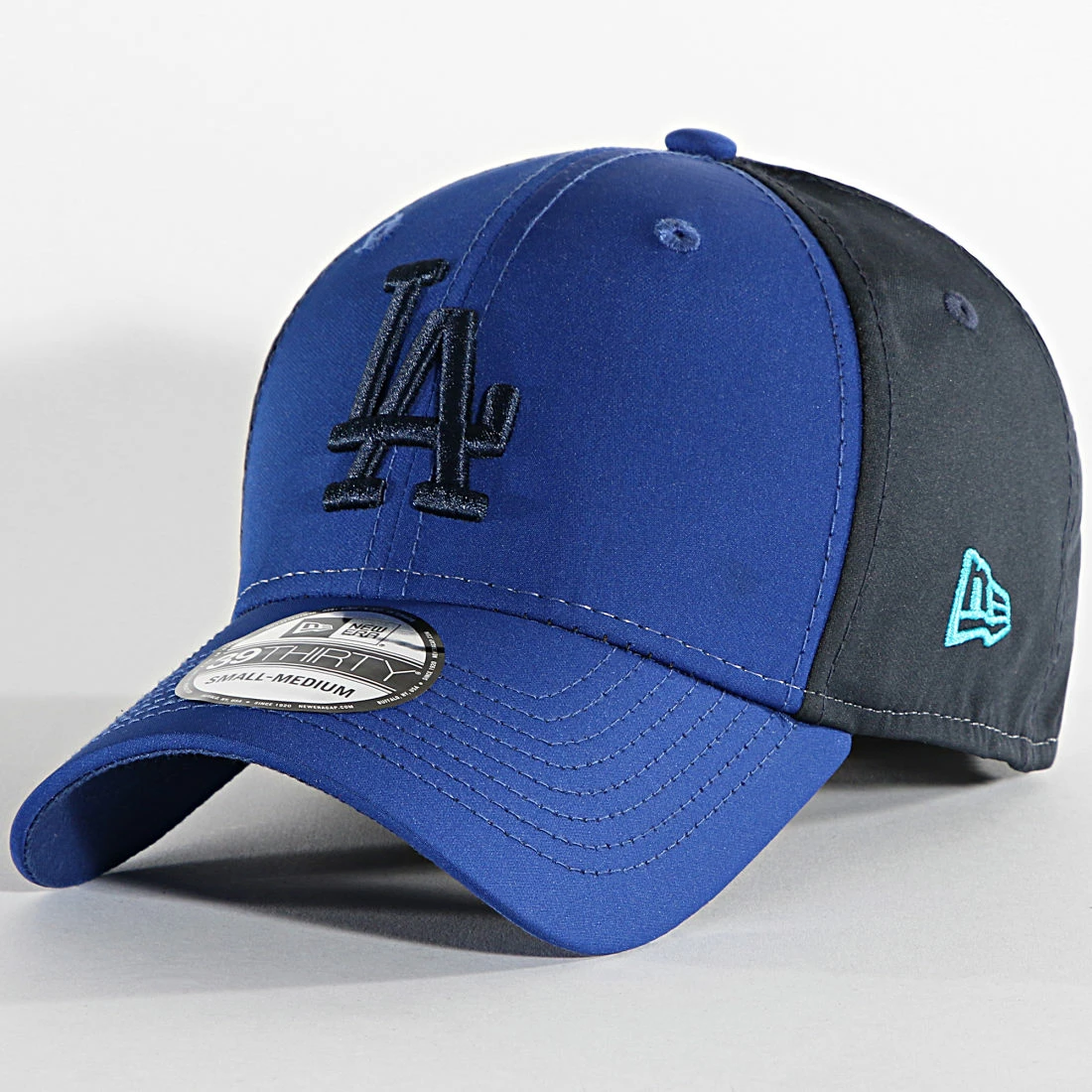 Sortie ❤️ Casquette Fitted 39Thirty Two Tone Los Angeles Dodgers Noir Bleu Roi de New Era 🎁 1 Sortie ❤️ Casquette Fitted 39Thirty Two Tone Los Angeles Dodgers Noir Bleu Roi de New Era 🎁