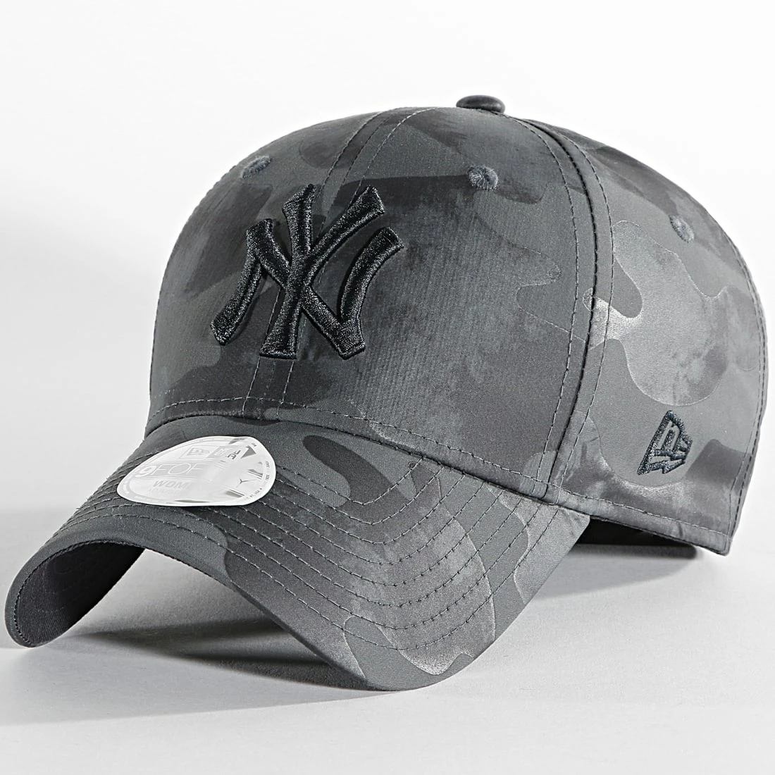 Le moins cher 🛒 Casquette Femme 9Forty Camo New York Yankees Gris Anthracite de New Era 💯 1 Le moins cher 🛒 Casquette Femme 9Forty Camo New York Yankees Gris Anthracite de New Era 💯