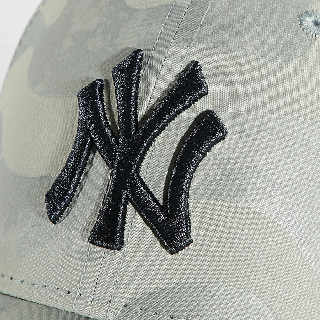 Meilleur prix ✔️ Casquette 9Forty Tonal Camo New York Yankees Vert Kaki de New Era 🌟 2 Meilleur prix ✔️ Casquette 9Forty Tonal Camo New York Yankees Vert Kaki de New Era 🌟 – Image 2