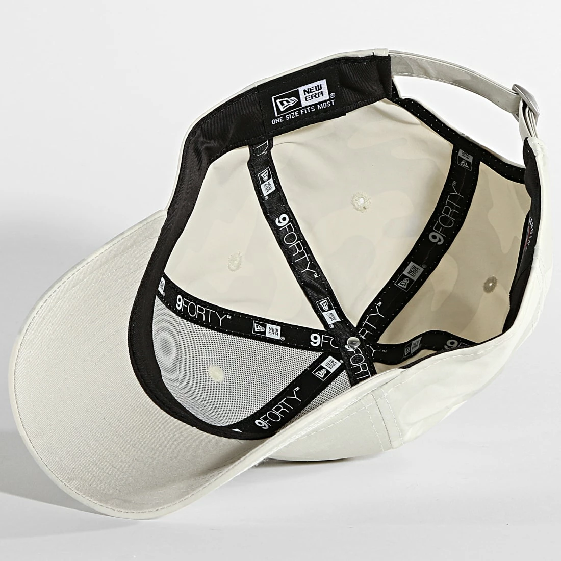 Tout neuf 😍 Casquette 9Forty Tonal Camo New York Yankees Beige de New Era 🥰 4 Tout neuf 😍 Casquette 9Forty Tonal Camo New York Yankees Beige de New Era 🥰 – Image 4