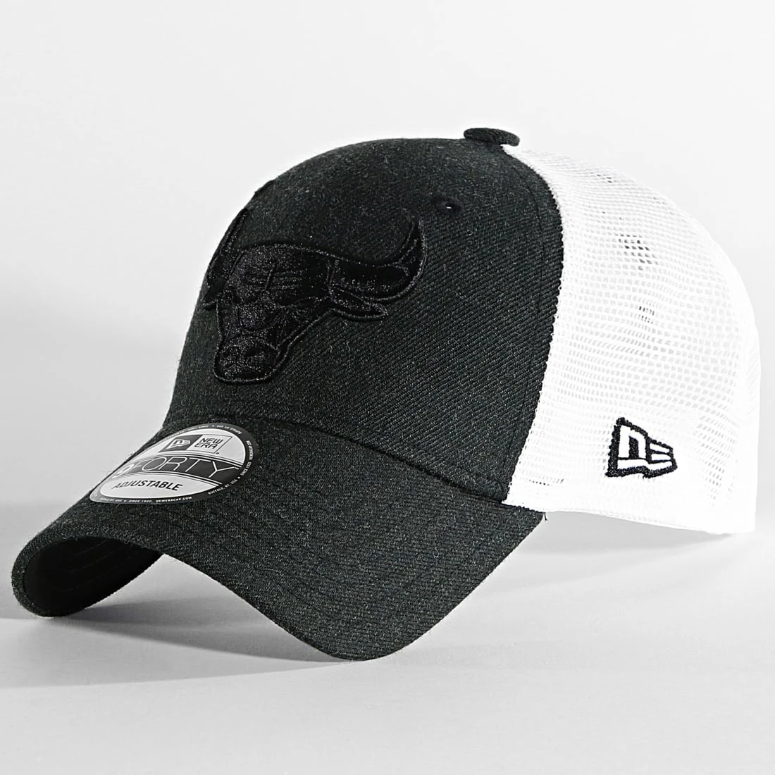 Budget ⌛ Casquette Trucker 9Forty Home Field Chicago Bulls Noir de New Era 💯 1 Budget ⌛ Casquette Trucker 9Forty Home Field Chicago Bulls Noir de New Era 💯