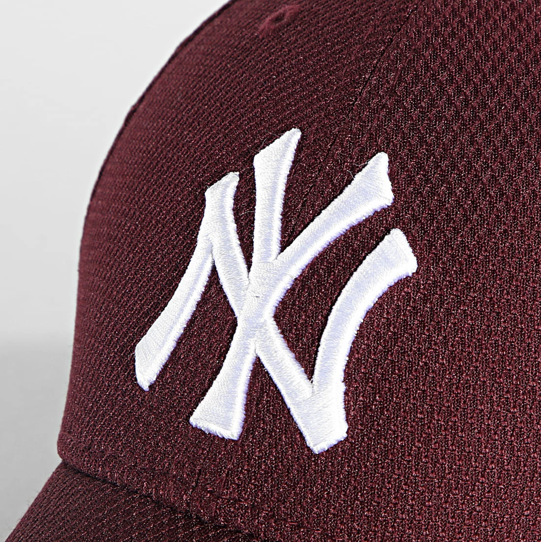 De gros 🔥 Casquette 9Forty Diamond Era New York Yankees Bordeaux de New Era ⌛ 2 De gros 🔥 Casquette 9Forty Diamond Era New York Yankees Bordeaux de New Era ⌛ – Image 2