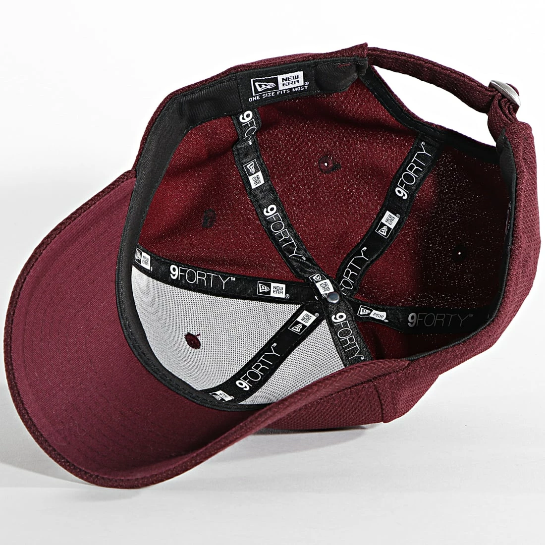 De gros 🔥 Casquette 9Forty Diamond Era New York Yankees Bordeaux de New Era ⌛ 4 De gros 🔥 Casquette 9Forty Diamond Era New York Yankees Bordeaux de New Era ⌛ – Image 4