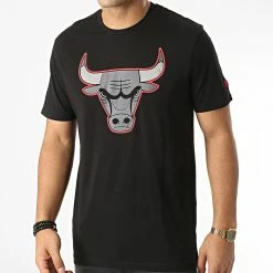 Meilleur prix 🤩 Tee 👚 Shirt Outline Logo Chicago Bulls Noir de New Era 😉