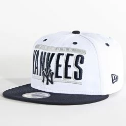 Offres 🧨 Casquette Snapback 9Fifty Retro Title New York Yankees Blanc de New Era 💯