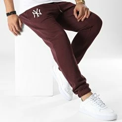 Grosses soldes 🥰 Pantalon Jogging Team Logo New York Yankees Bordeaux de New Era 🥰 -New Era Soldes 2022 new era 344789 60292272 20221108T152000 03