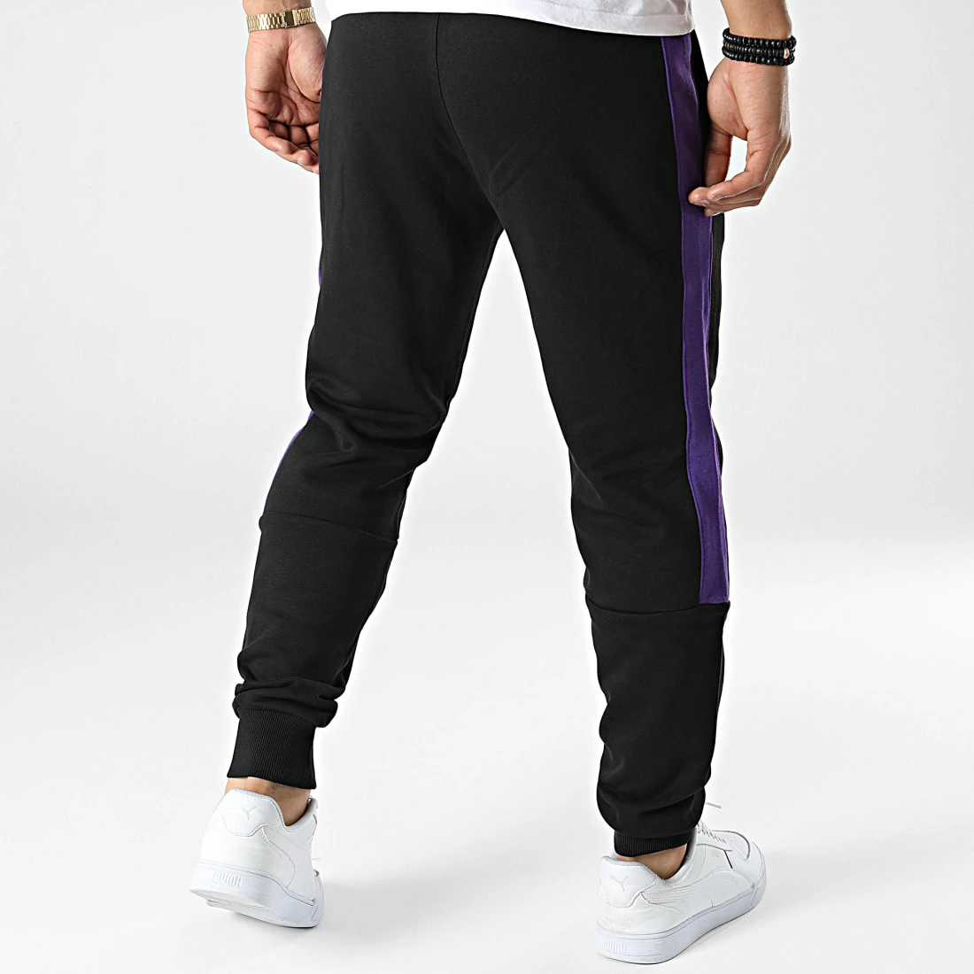 Grosses soldes 🧨 Pantalon Jogging Panel Los Angeles Lakers Noir de New Era 👏 4 Grosses soldes 🧨 Pantalon Jogging Panel Los Angeles Lakers Noir de New Era 👏 – Image 4