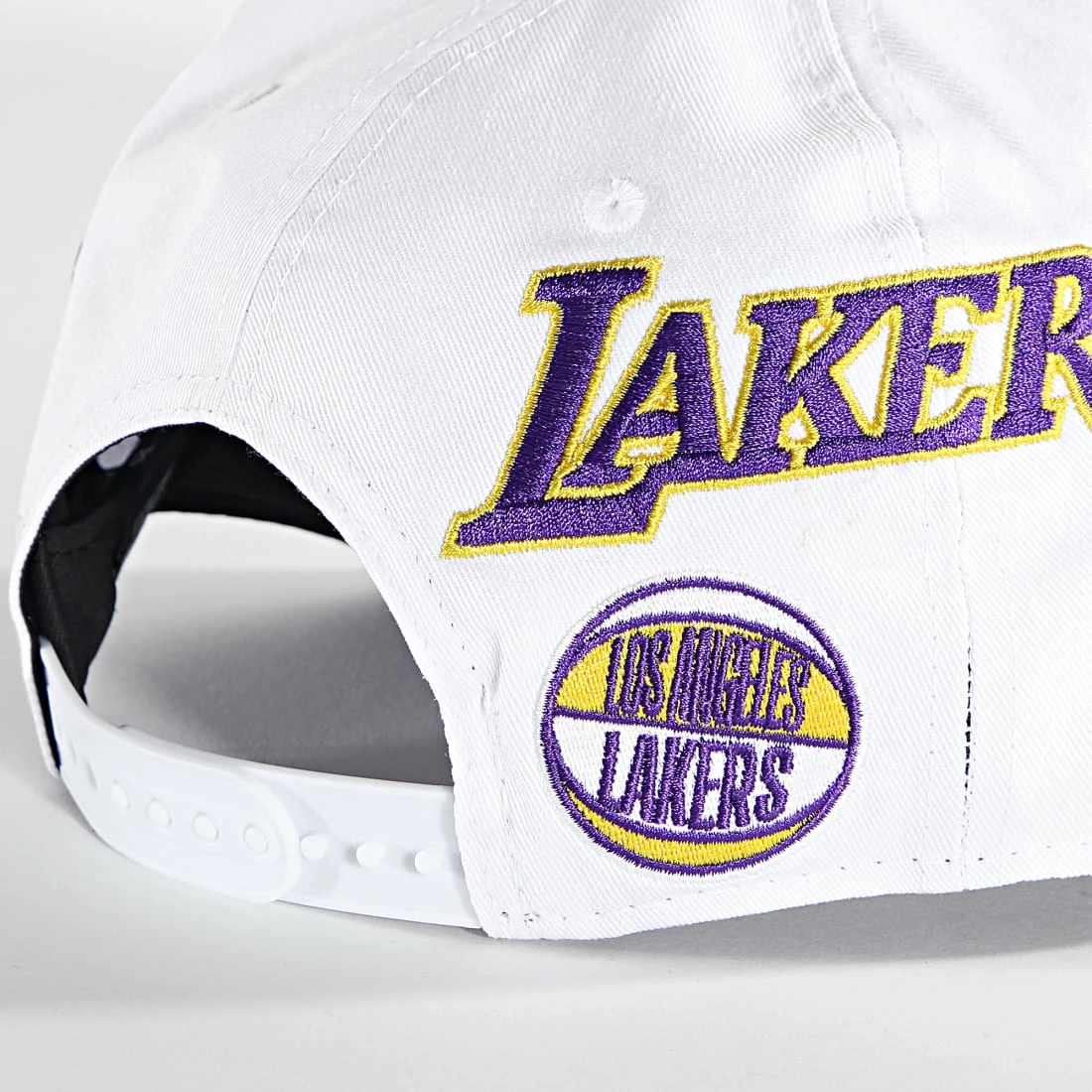 Nouveau ⌛ Casquette Snapback 9Fifty Los Angeles Lakers 60292477 Blanc Violet de New Era 🌟 3 Nouveau ⌛ Casquette Snapback 9Fifty Los Angeles Lakers 60292477 Blanc Violet de New Era 🌟 – Image 3