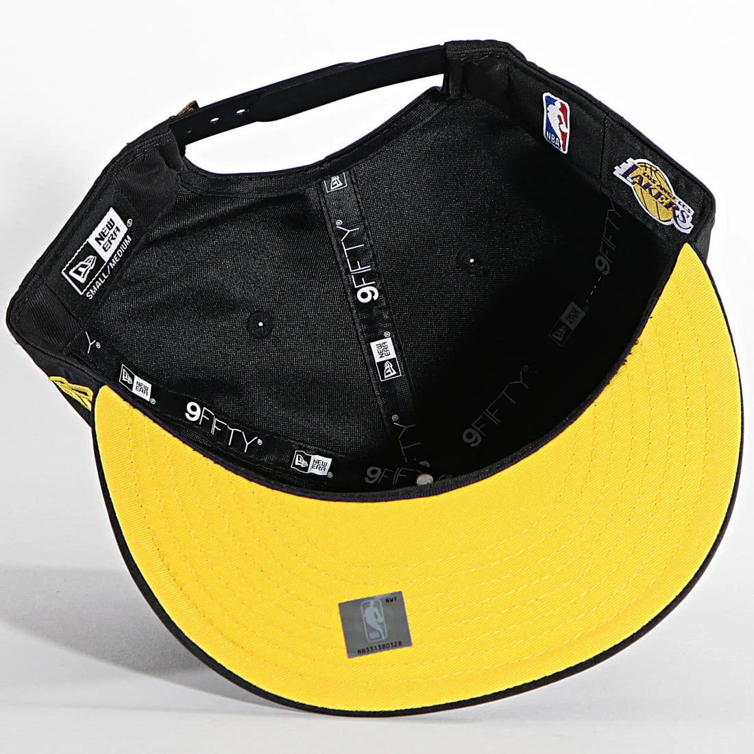 Meilleur prix ⭐ Casquette Snapback 9Fifty Los Angeles Lakers 60292489 Noir de New Era 😉 4 Meilleur prix ⭐ Casquette Snapback 9Fifty Los Angeles Lakers 60292489 Noir de New Era 😉 – Image 4