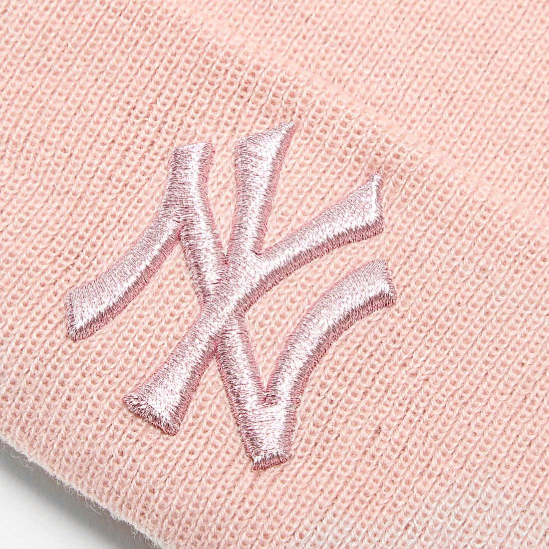Bon marché 💯 Bonnet Femme Metallic Cuff New York Yankees Rose de New Era 🧨 2 Bon marché 💯 Bonnet Femme Metallic Cuff New York Yankees Rose de New Era 🧨 – Image 2