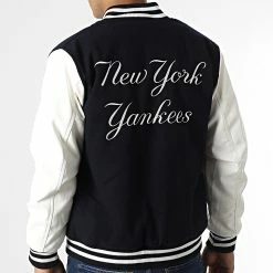 Tout neuf 🛒 Veste Teddy MLB Wordmark Varsity New York Yankees 60301348 Bleu Marine Blanc de New Era 🌟 -New Era Soldes 2022 new era 346696 60301348 20221108T160152 04