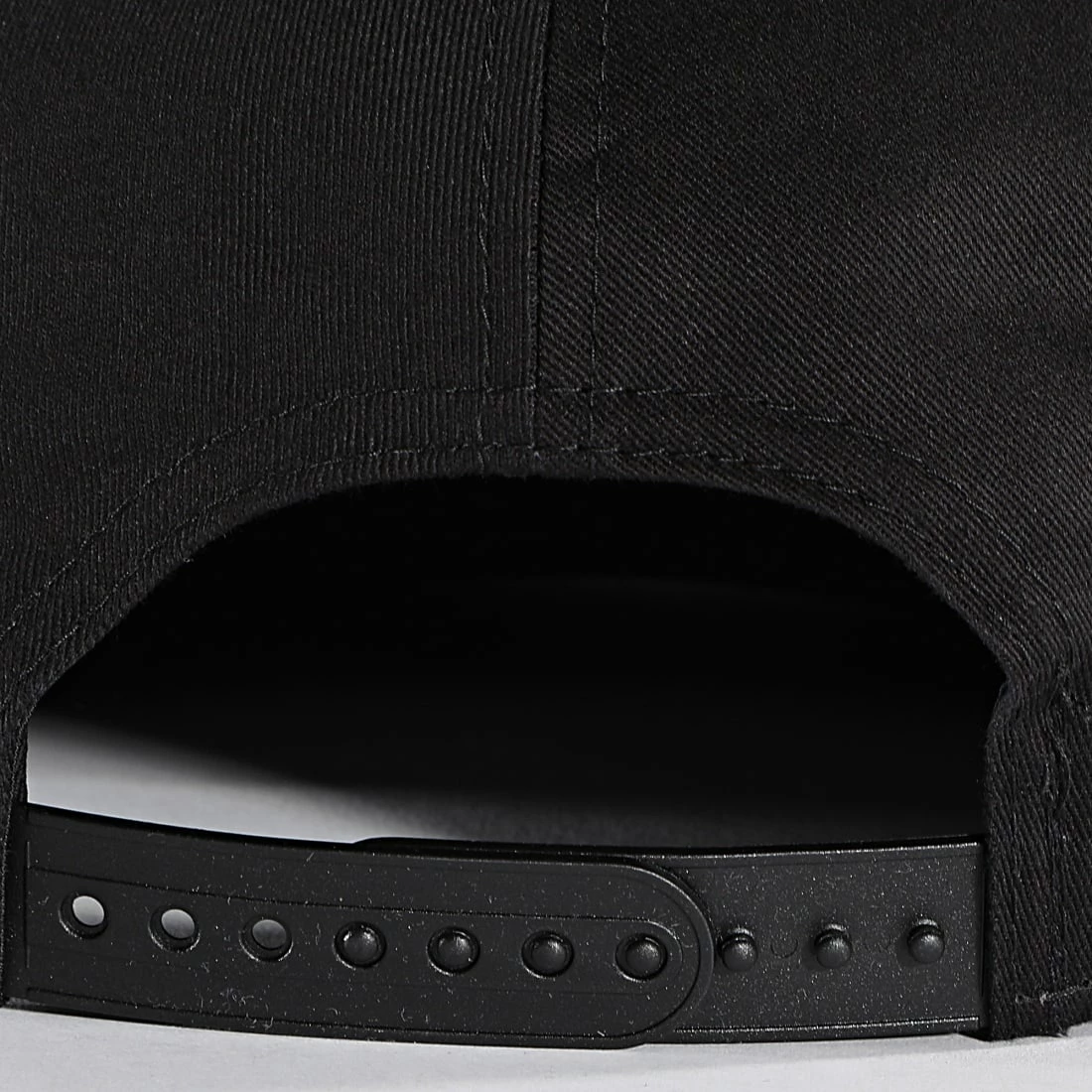 Meilleure vente 🌟 Casquette Snapback 9Fifty League Essentials New York Yankees Noir de New Era ✨ 3 Meilleure vente 🌟 Casquette Snapback 9Fifty League Essentials New York Yankees Noir de New Era ✨ – Image 3