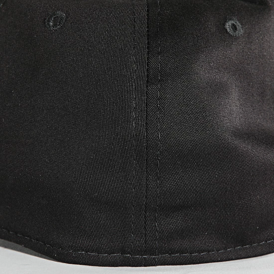 De gros ✔️ Casquette Fitted 39Thirty League Essential Los Angeles Dodgers Noir Blanc de New Era ⌛ 4 De gros ✔️ Casquette Fitted 39Thirty League Essential Los Angeles Dodgers Noir Blanc de New Era ⌛ – Image 4